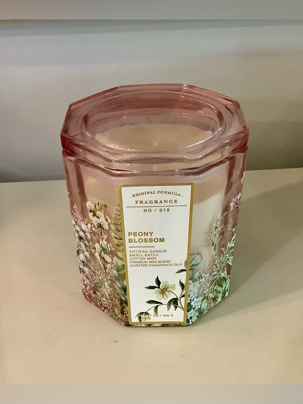 NWT Gorgeous Peony Blossom Scented Candle - Pink Glass Jar